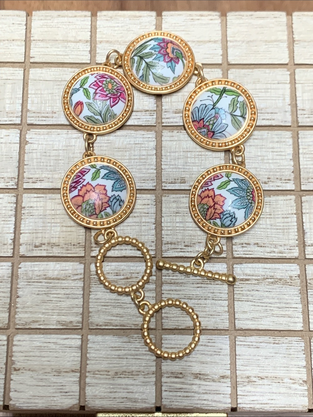 Southern Living Bracelet NWOT - Picture 4 of 5